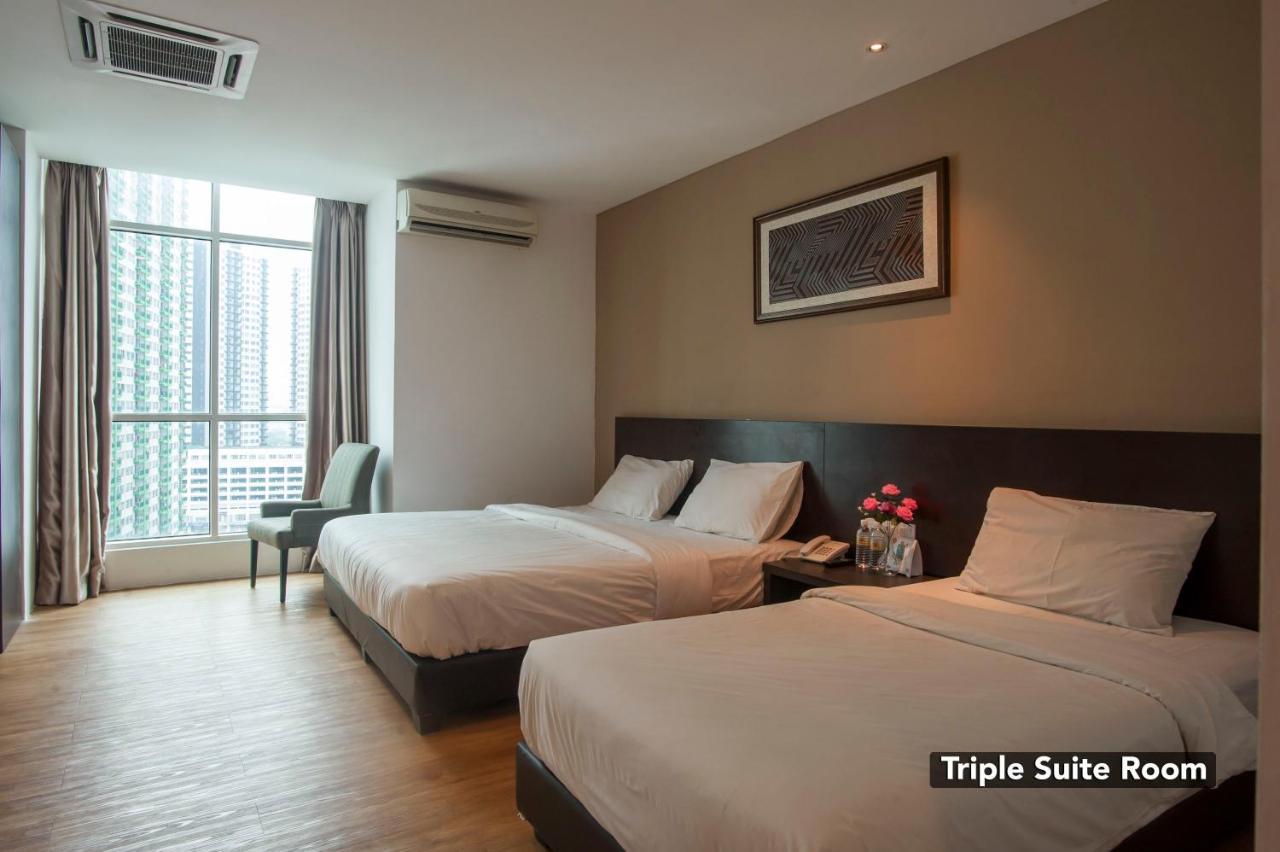 Triple Suite