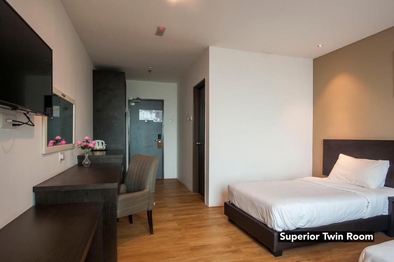 Superior Twin Room