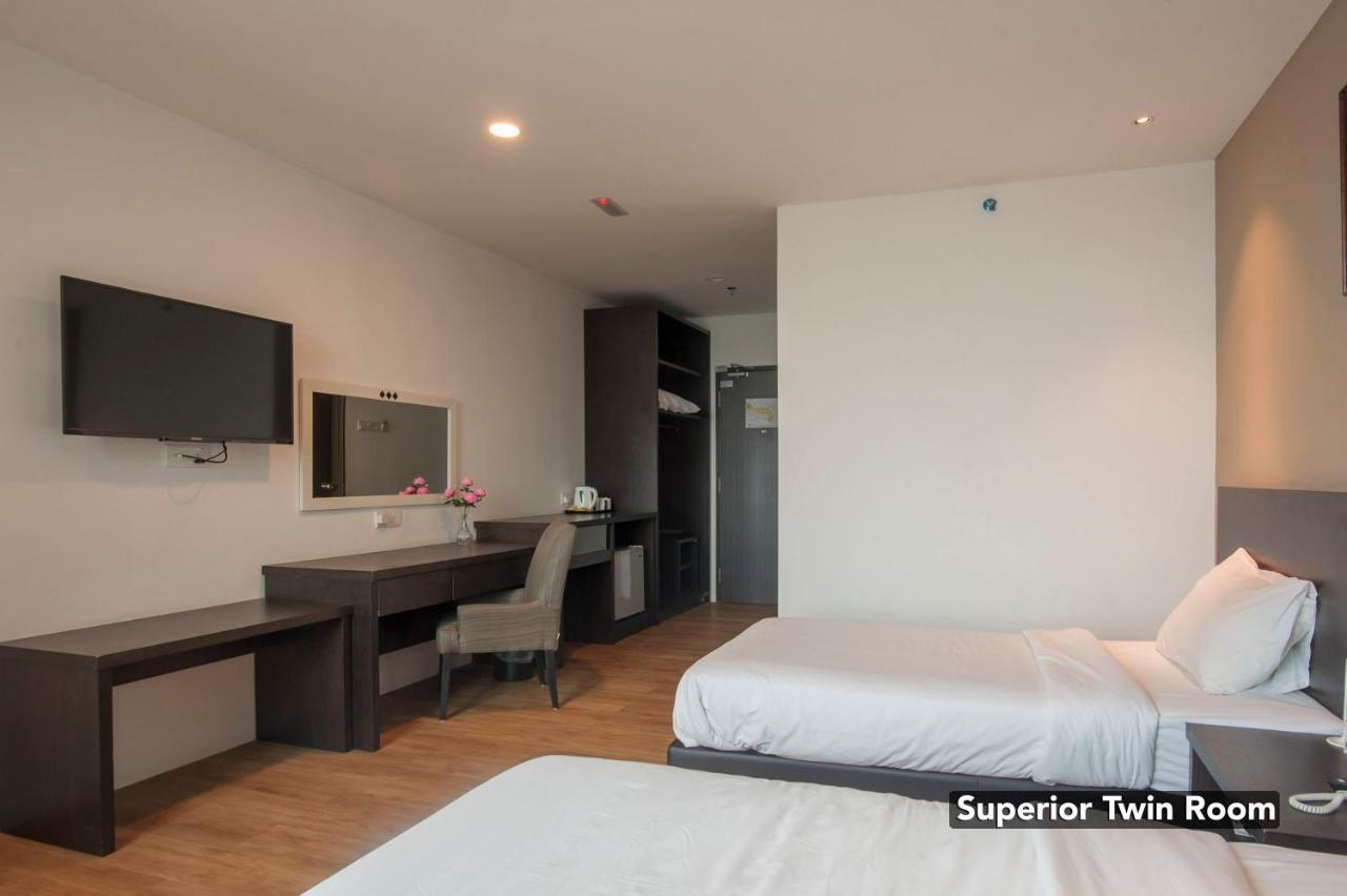 Superior Twin Room